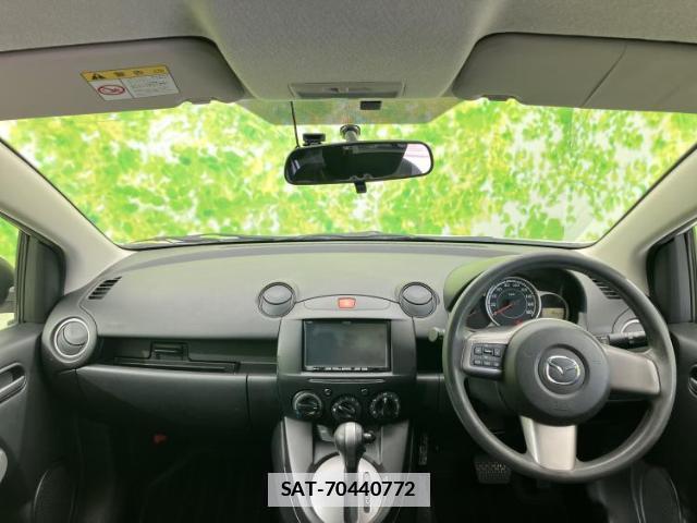 Mazda DEMIO 2013-09 7806531-8