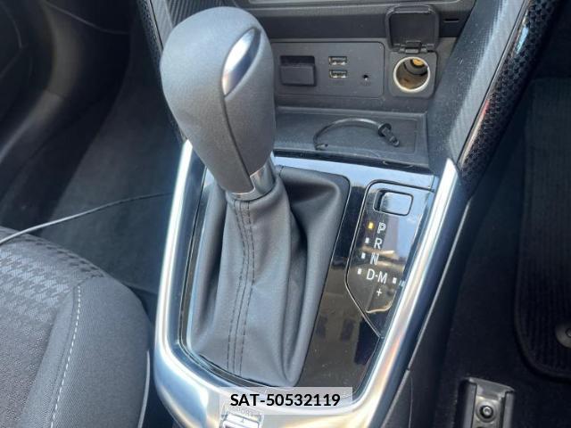 Mazda DEMIO 2017-02 7807962-16