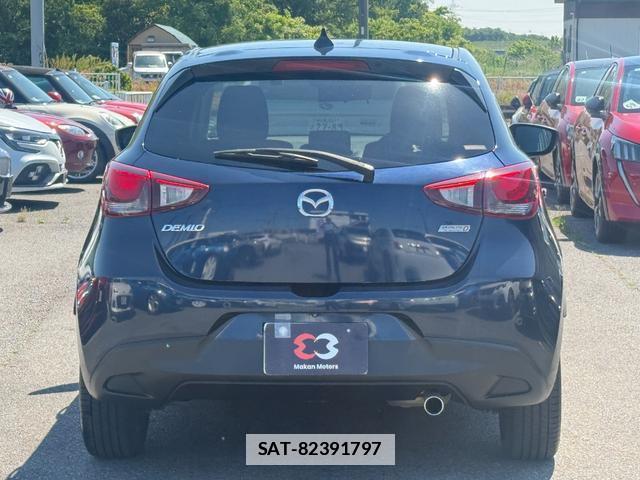Mazda DEMIO 2018-01 7808806-10