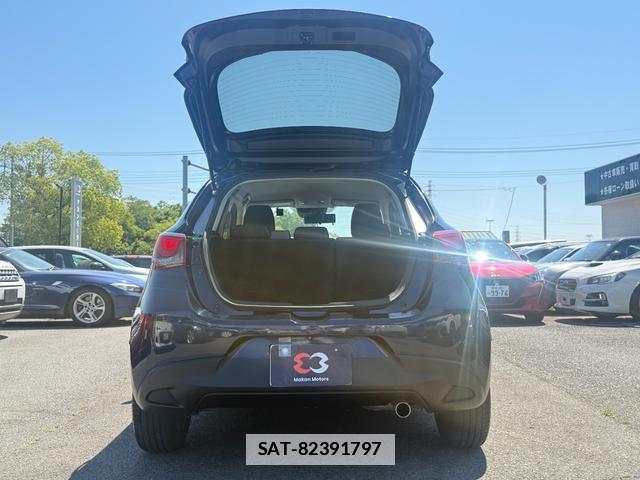 Mazda DEMIO 2018-01 7808806-14