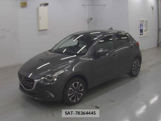 Mazda DEMIO 2018-04 7809147-4