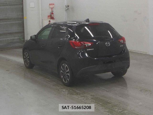 Mazda DEMIO 2017-07 7809154-1