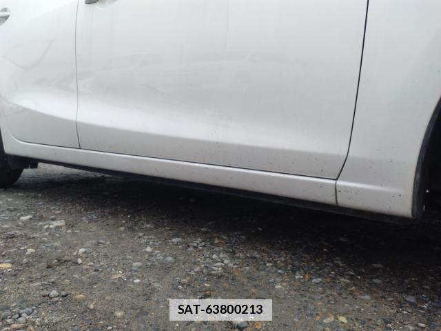 Mazda DEMIO 2019-03 7810262-12