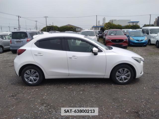 Mazda DEMIO 2019-03 7810262-4