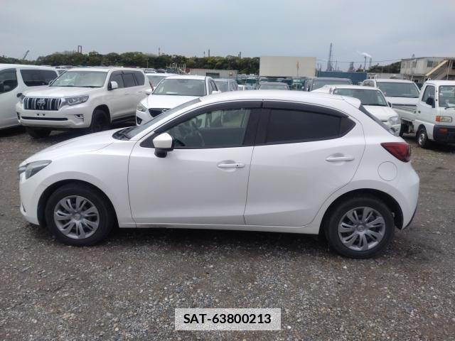 Mazda DEMIO 2019-03 7810262-5