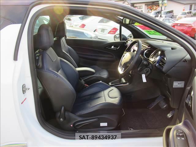 Citroen DS3 2013-04 7802650-12