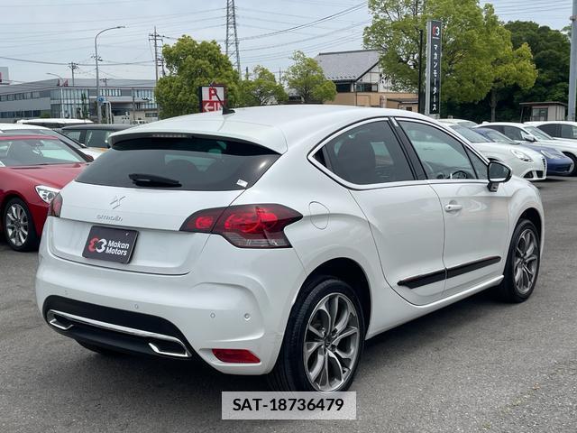 Citroen DS4 2013-06 7808753-11