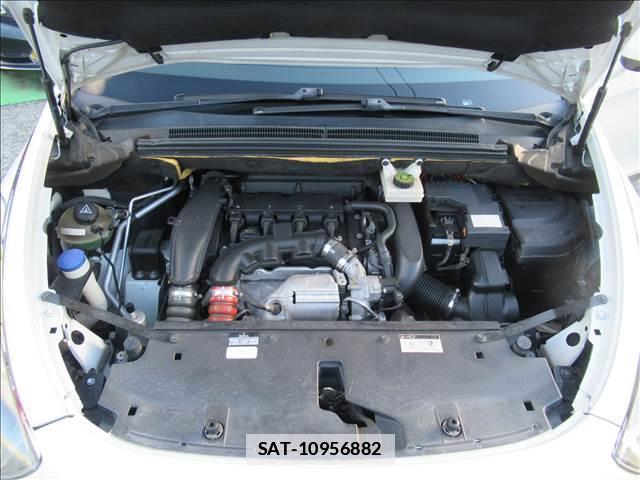 Citroen DS5 2013-09 7802659-19