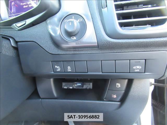 Citroen DS5 2013-09 7802659-7