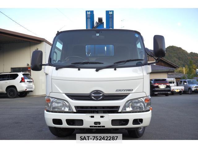 Hino DUTRO 2013-09 7793416-1