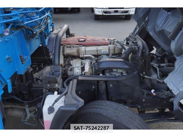 Hino DUTRO 2013-09 7793416-19