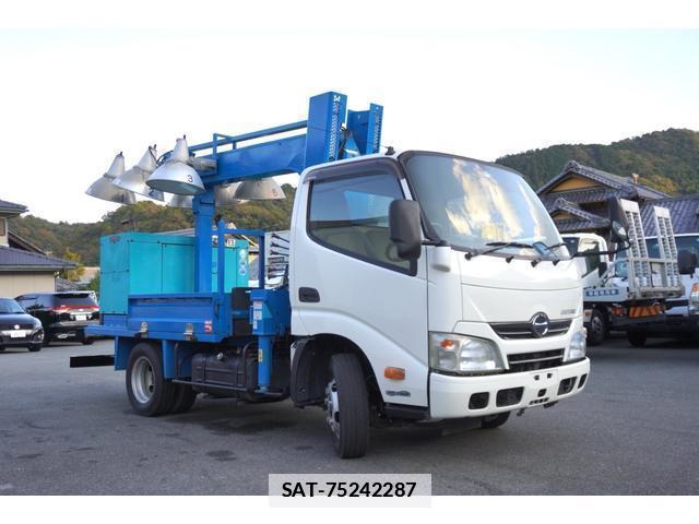 Hino DUTRO 2013-09 7793416-2