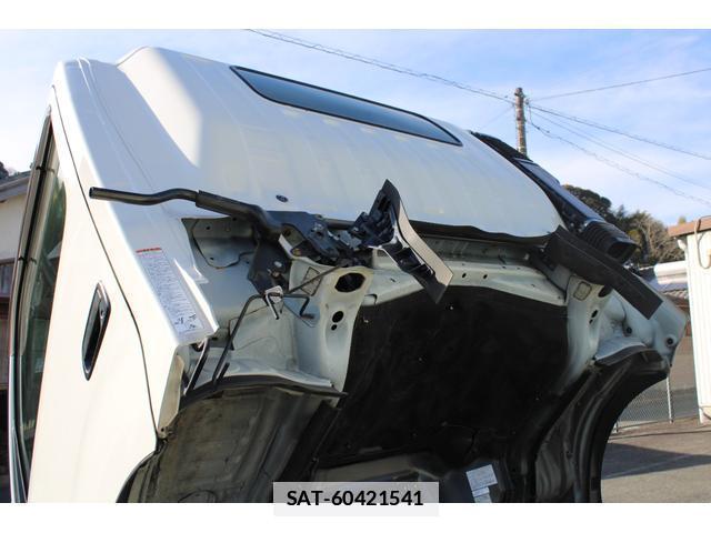 Hino DUTRO 2017-01 7793417-14