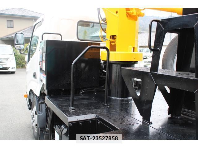 Hino DUTRO 2012-03 7793418-11