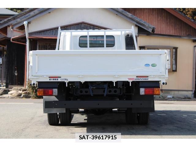 Hino DUTRO 2019-07 7793419-4
