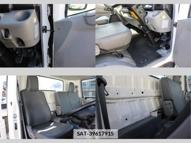 Hino DUTRO 2019-07 7793419-8
