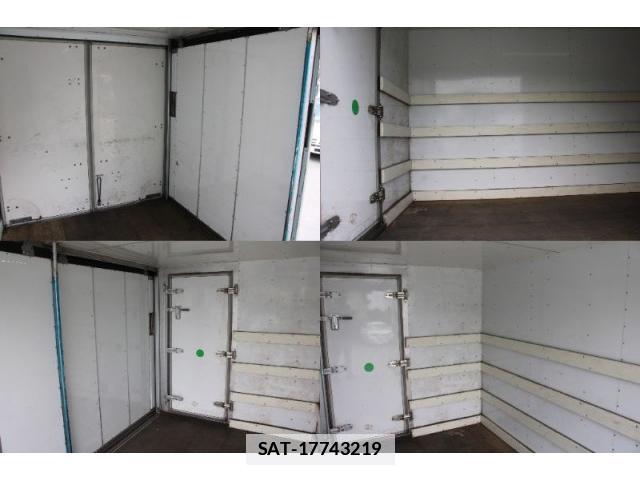 Hino DUTRO 2018-02 7793424-17