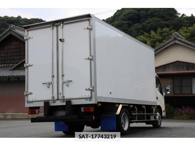 Hino DUTRO 2018-02 7793424-6