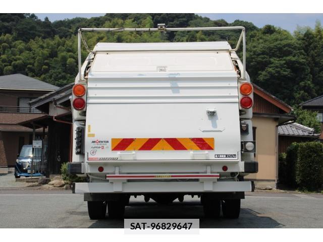 Hino DUTRO 2015-02 7793425-7