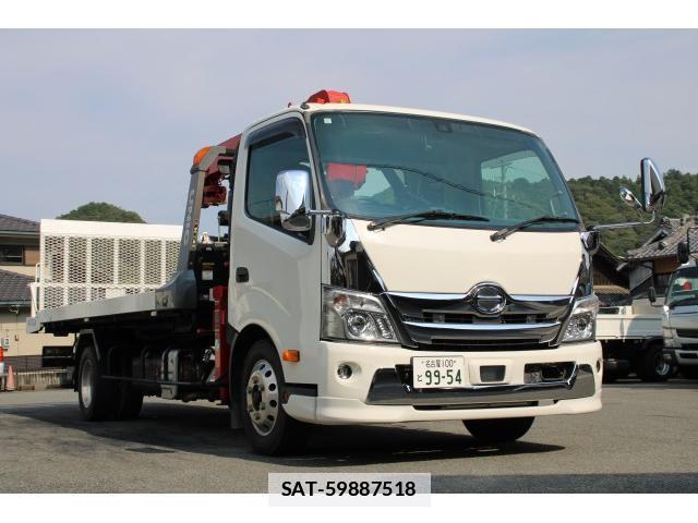 Hino DUTRO 2021-01 7793428-3