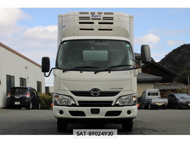 Hino DUTRO 2018-11 7793445-1