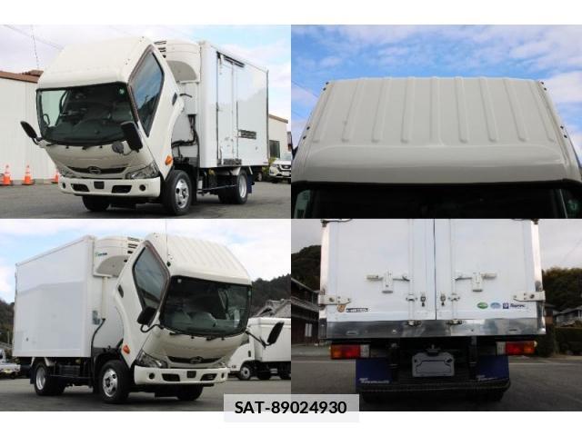 Hino DUTRO 2018-11 7793445-8