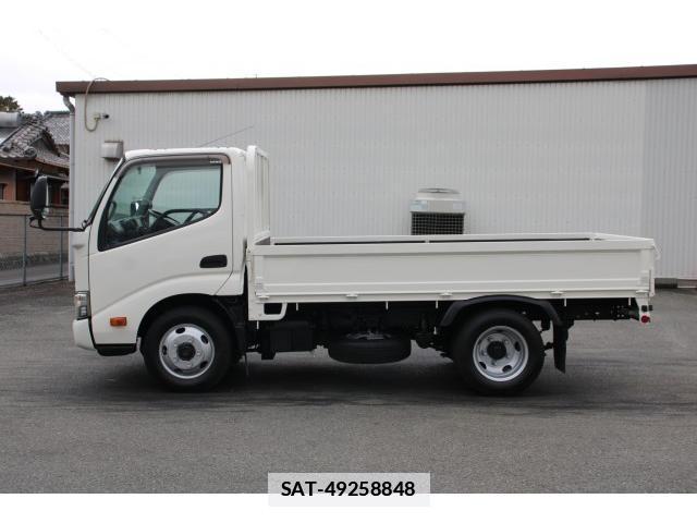 Hino DUTRO 2016-07 7793461-3