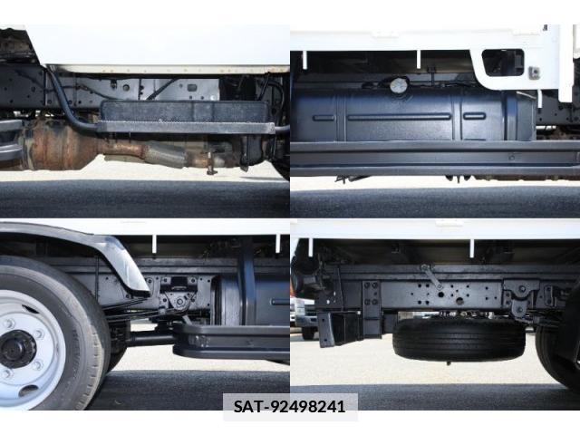 Hino DUTRO 2015-01 7793502-12