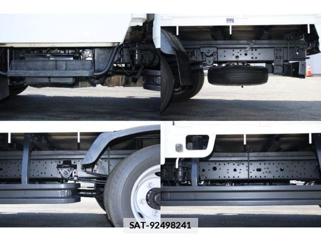 Hino DUTRO 2015-01 7793502-13