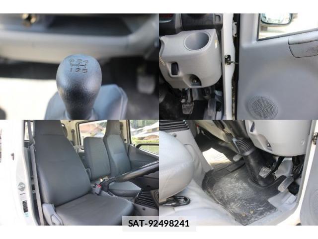 Hino DUTRO 2015-01 7793502-19