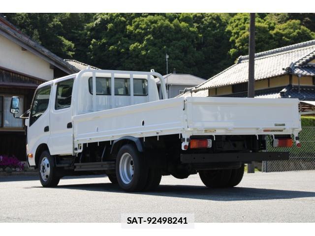 Hino DUTRO 2015-01 7793502-5