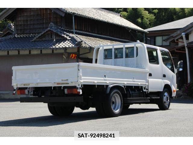 Hino DUTRO 2015-01 7793502-6