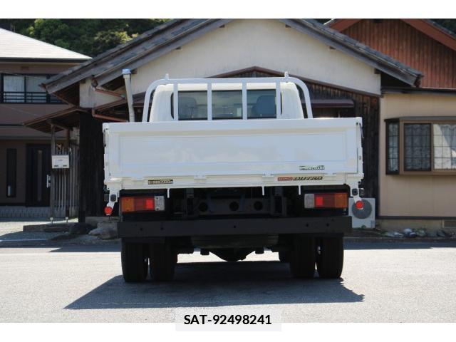 Hino DUTRO 2015-01 7793502-7