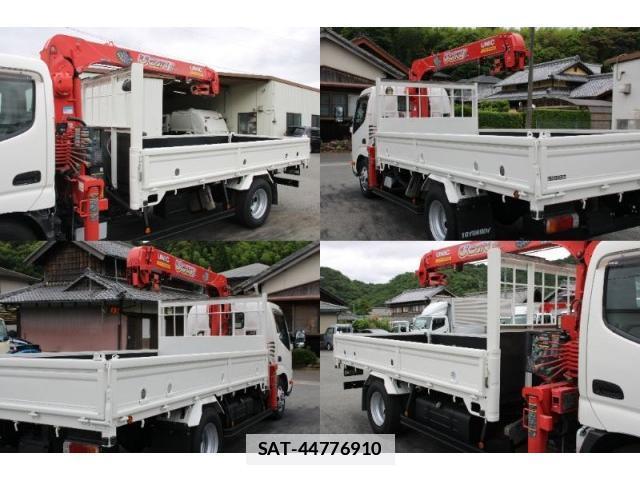 Hino DUTRO 2014-12 7793506-13