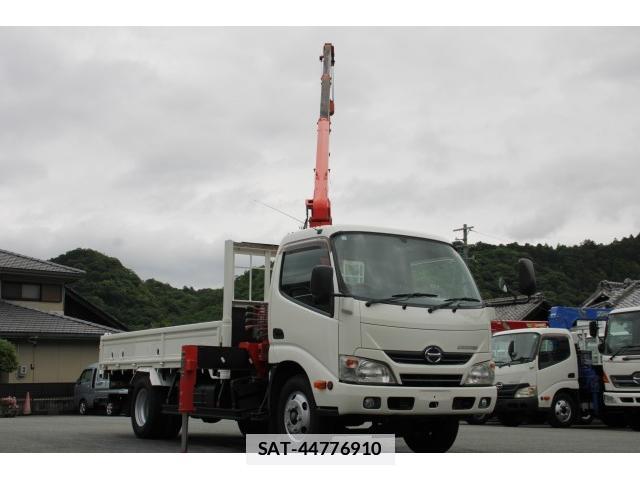 Hino DUTRO 2014-12 7793506-2