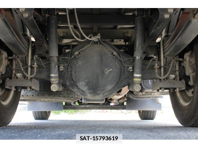 Hino DUTRO 2015-10 7793514-19