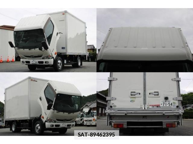 Hino DUTRO 2015-01 7793528-12