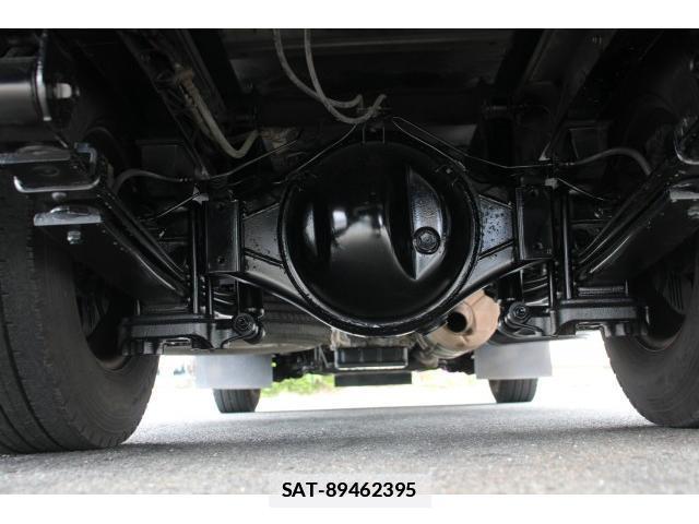 Hino DUTRO 2015-01 7793528-19