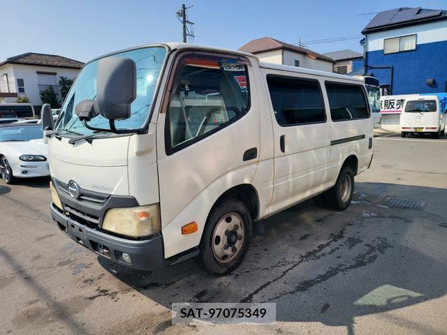 Hino DUTRO 2011-12 7796695-10