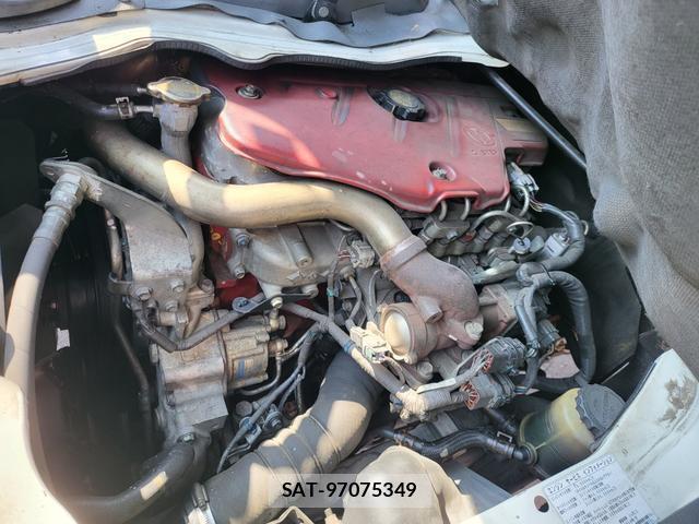 Hino DUTRO 2011-12 7796695-15