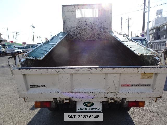 Hino DUTRO 2015-03 7796739-1