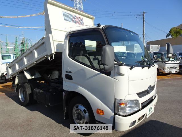 Hino DUTRO 2015-03 7796739-11