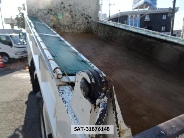 Hino DUTRO 2015-03 7796739-6