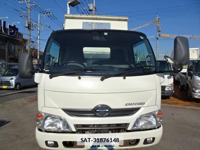 Hino DUTRO 2015-03 7796739-9