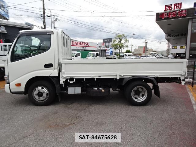 Hino DUTRO 2022-03 7796743-10