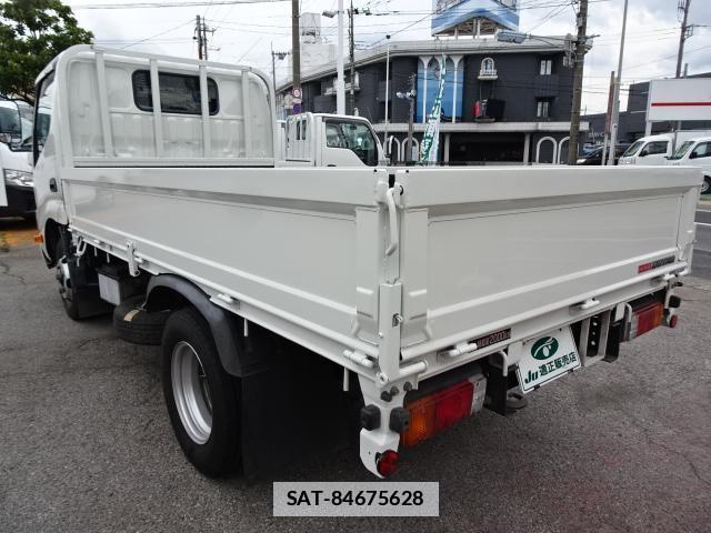 Hino DUTRO 2022-03 7796743-14