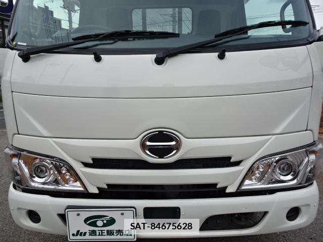 Hino DUTRO 2022-03 7796743-9