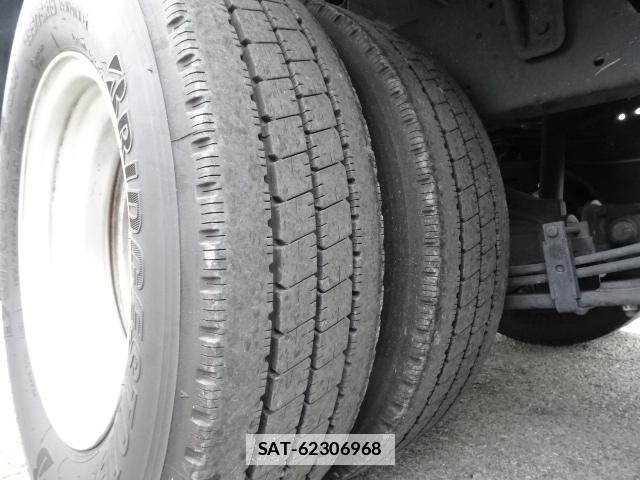 Hino DUTRO 2022-03 7796744-19