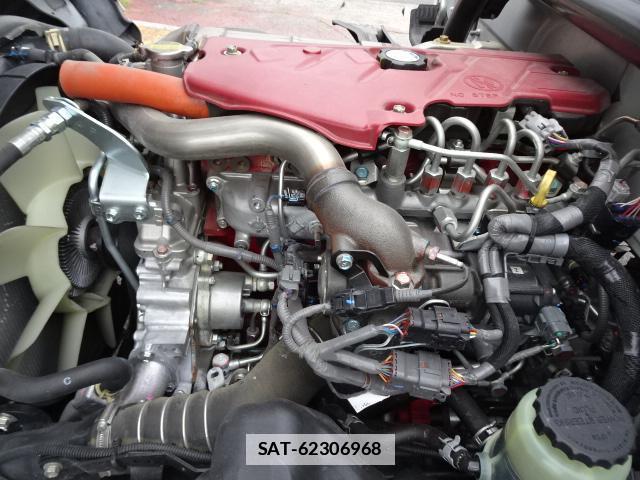 Hino DUTRO 2022-03 7796744-7