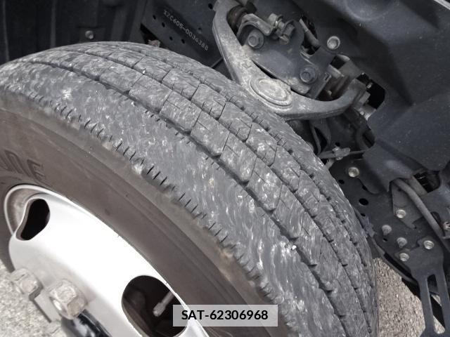 Hino DUTRO 2022-03 7796744-8